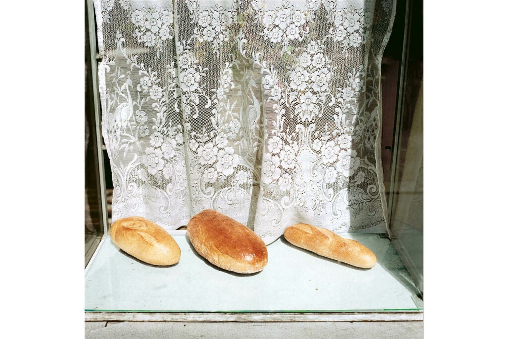 httpswww.popphoto.comsitespopphoto.comfilesimages201503002_189_crakow_poland_1988_three_loaves_of_bread.jpg
