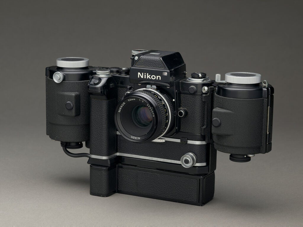 Nikon Reporter large load 35mm camera