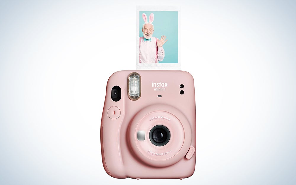 ροζ κάμερα fujifilm instax με εκτύπωση για την Ημέρα της Μητέρας