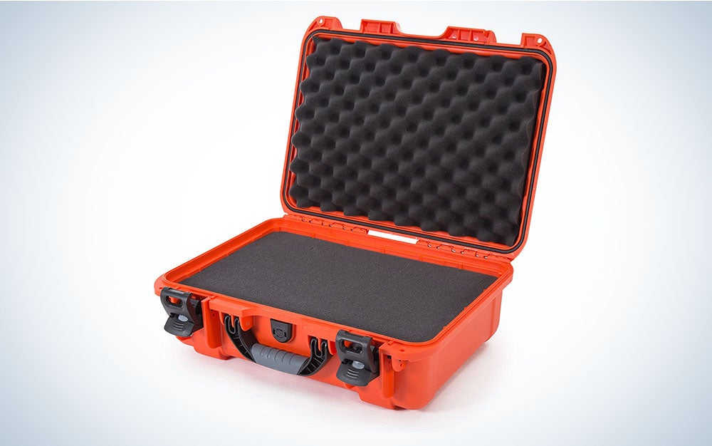 The Nanuk 925 waterproof hard case is the Best super-rugged camera case.