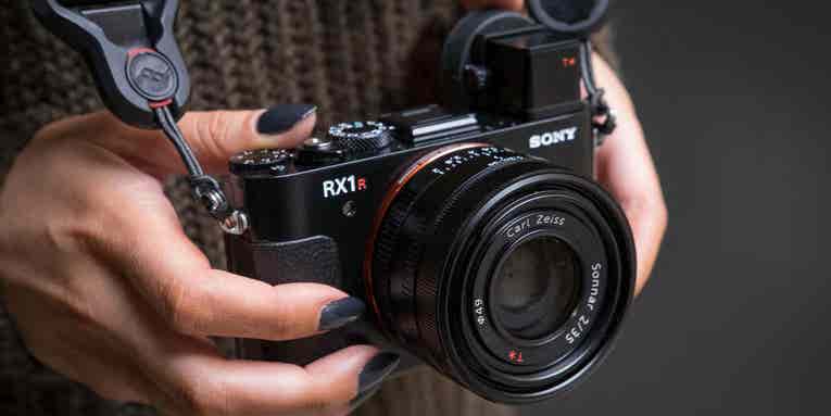Sony Issues Product Advisory For Some RX1R II Cameras For “Unwanted Light” in Photos