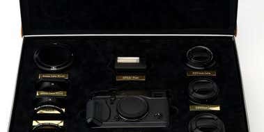 $9,000 Limited Edition Fujifilm X-Pro1 Kit Comes In a Vulcanized Fiberboard Suitcase $9,000 Limited Edition Fujifilm X-Pro1 Kit Comes In a Vulcanized Fiberboard Suitcase