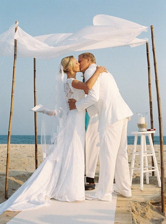 "Top-10-Wedding-Photographers-2008"