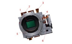 The-Guts-Panasonic-Lumix-DMC-GF1-s-Shallow-Lensmount