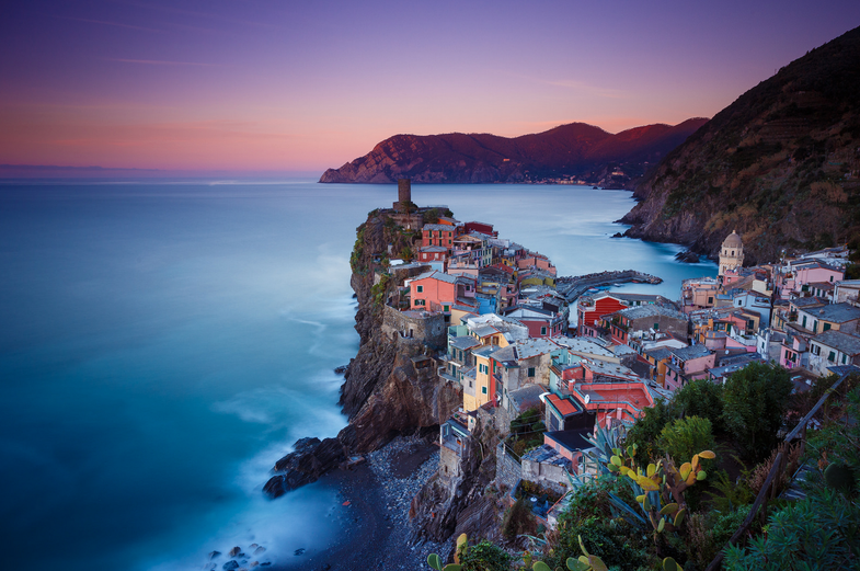 Today's Photo of the Day comes from Malaussena Benoit and was captured in Liguria, Italy using a Canon EOS 6D with a EF17-40mm f/4L USM lens and a long exposure of 135 sec at f/10 and ISO 160 See more work <a href="http://www.flickr.com/photos/69921399@N08/">here.</a>
