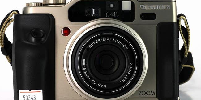 12 Film Cameras Worth Buying 12 Film Cameras Worth Buying