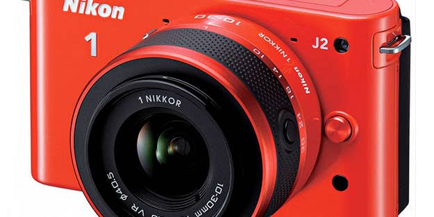 New Gear: Nikon 1 J2 and Nikkor 1 11-27.5mm F/3.5-5.6 Lens