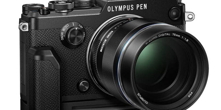 New Gear: Olympus PEN-F Is a Digital Take on a Classic Film Camera