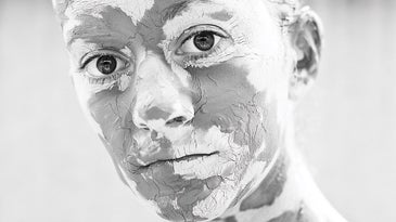 How To: Make an Expressive Self Portrait Photo