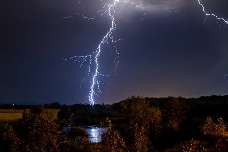 How-To-Photograph-Lightning-4