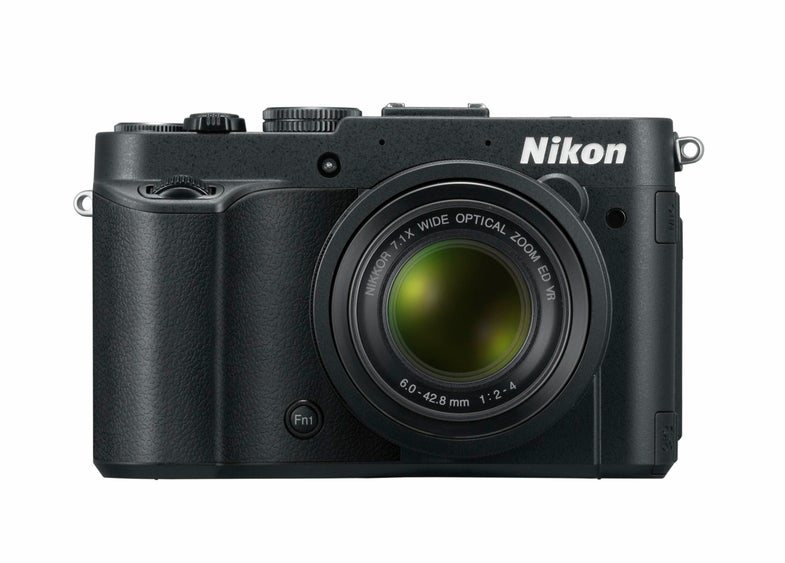 Nikon P7700 Main