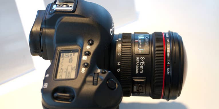 Hands On: Canon 8-15mm F/4L Fisheye Zoom