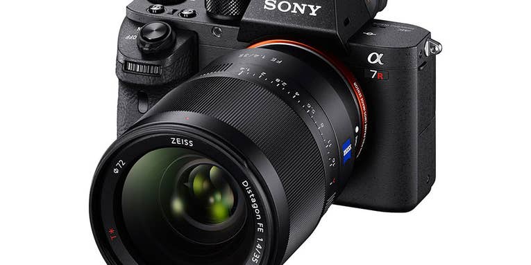 New Gear: Sony Announces A7R II, RX100 IV and RX10 II Cameras New Gear: Sony Announces A7R II, RX100 IV and RX10 II Cameras