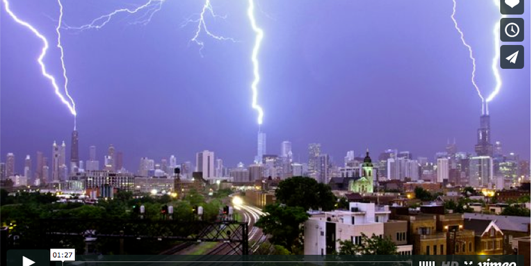 Time-lapse Captures Triple Lightning Strike on the Chicago Skyline Time-lapse Captures Triple Lightning Strike on the Chicago Skyline