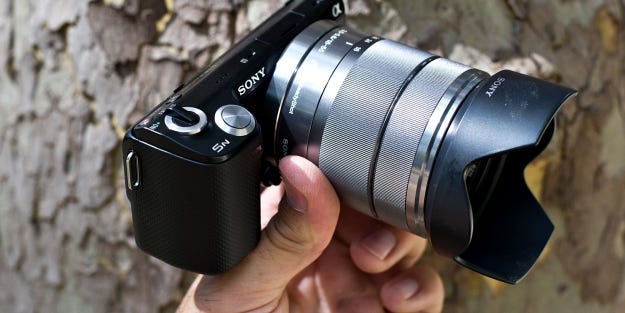 Sony Offers Repair For NEX-5N Video Clicking Problem