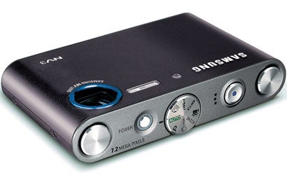 Camera-Review-Samsung-NV3