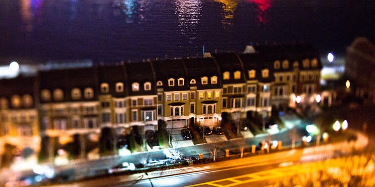 Mini-Tutorial: Focusing, Tilting and Shifting Your Way to Better Photos Mini-Tutorial: Focusing, Tilting and Shifting Your Way to Better Photos