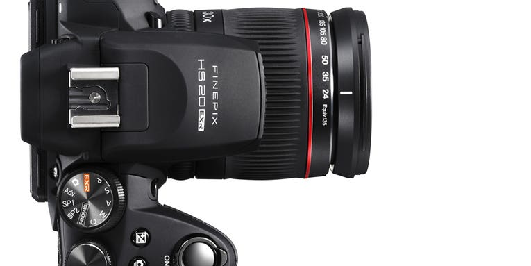 CES 2011: Fujifilm Announces HS20 EXR + 16 New Compacts