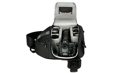 Equipment-Review-Lowepro-Slingshot-300-AW