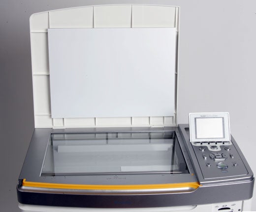 "Kodak-EasyShare-5300-scanning-bed"