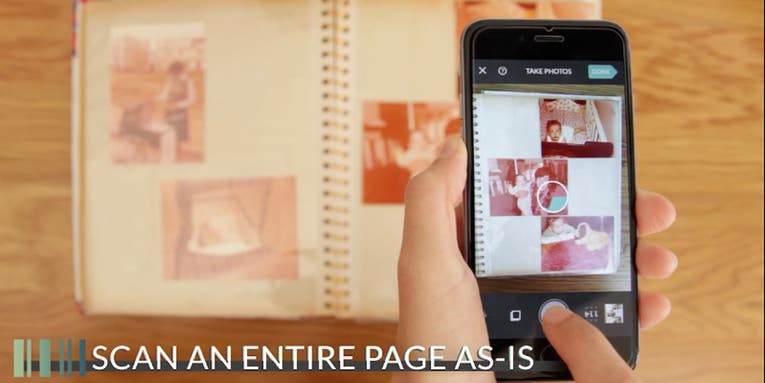 Photomyne Is a Smartphone App Designed For Digitizing Old Photo Prints