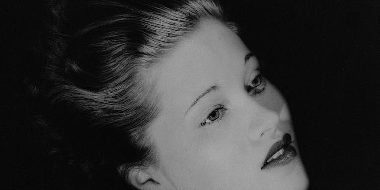 Photography to See: The Indestructible Lee Miller Photography to See: The Indestructible Lee Miller