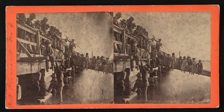 See a Grandmother’s Collection of Civil War Photos Digitized by Library of Congress