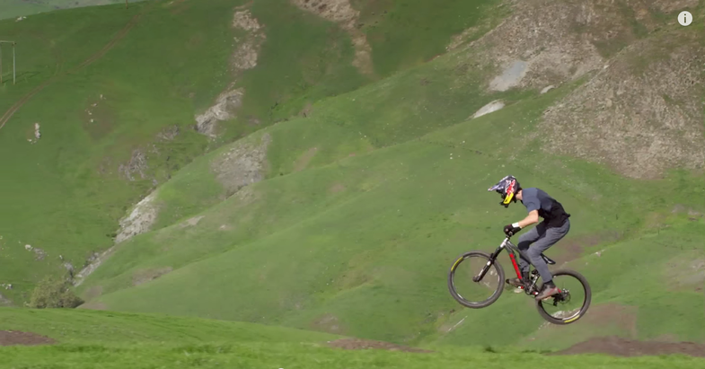This Amazing Mountain Bike Scene Was Done In One Shot With a Fascinating Camera Rig
