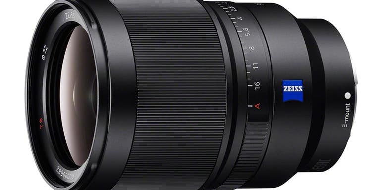 New Gear: Sony 28mm, 35mm, 90mm Macro, and 24-240mm Zoom Lenses New Gear: Sony 28mm, 35mm, 90mm Macro, and 24-240mm Zoom Lenses