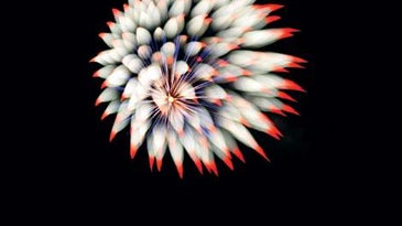 Photographing Fireworks: 24 Tips