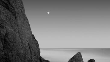 black and white rocks at sea