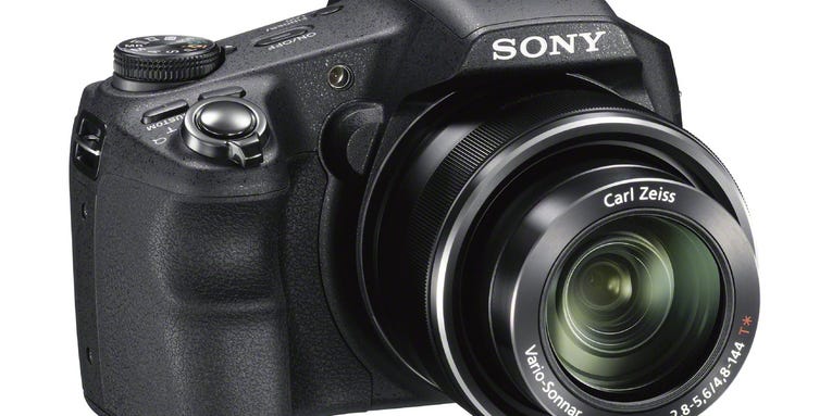 New Gear: Sony Unleashes H-Series Superzoom Compacts New Gear: Sony Unleashes H-Series Superzoom Compacts