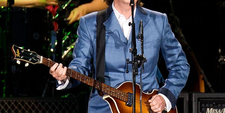 Behind the Photo: Paul McCartney at Yankee Stadium Behind the Photo: Paul McCartney at Yankee Stadium