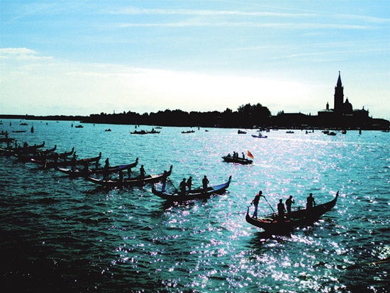 Adrien-Brody-A-regatta-in-Venice-last-September