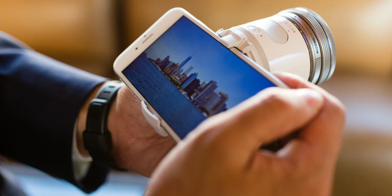 The Olympus Air A01 Smartphone Companion Camera Is Coming to the USA The Olympus Air A01 Smartphone Companion Camera Is Coming to the USA