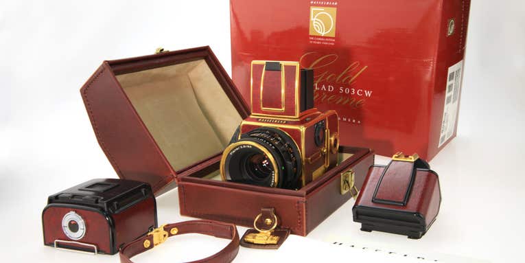eBay Watch: This Custom Gold-Plated Hasselblad 503C Is For the Flashiest Film Photographer