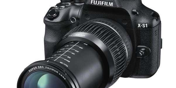 New Gear: Fujifilm X-S1 is a High-End Super Zoom