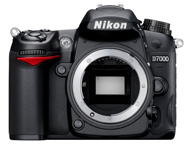 d7000_front.jpg