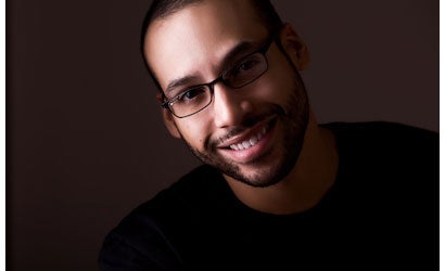 Holiday-Gifts-for-the-Portrait-Photographer-s-Studio-Kit
