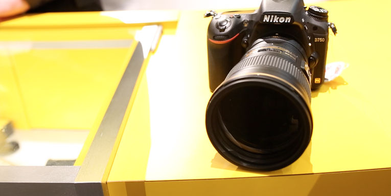 Video: Hands-On With the Nikon AF-S 300mm F/4E PF ED Telephoto Lens