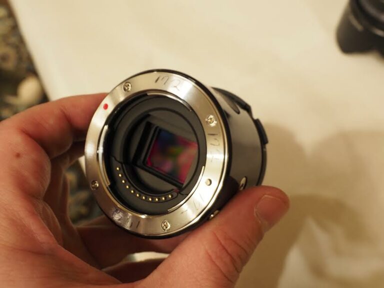 New Gear Olympus Air is an InterchangeableLens Camera That Uses Your