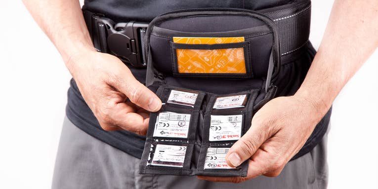 New Gear: Spider Memory Card Organizer and Medium Lens Pouch New Gear: Spider Memory Card Organizer and Medium Lens Pouch