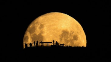 How-to: Photograph the moon