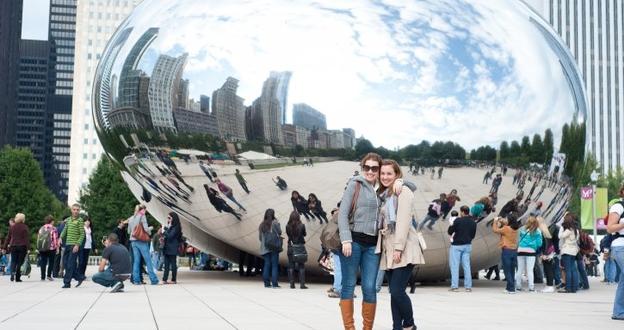 Photographers Making a Business Out of Taking Tourists’ Photos