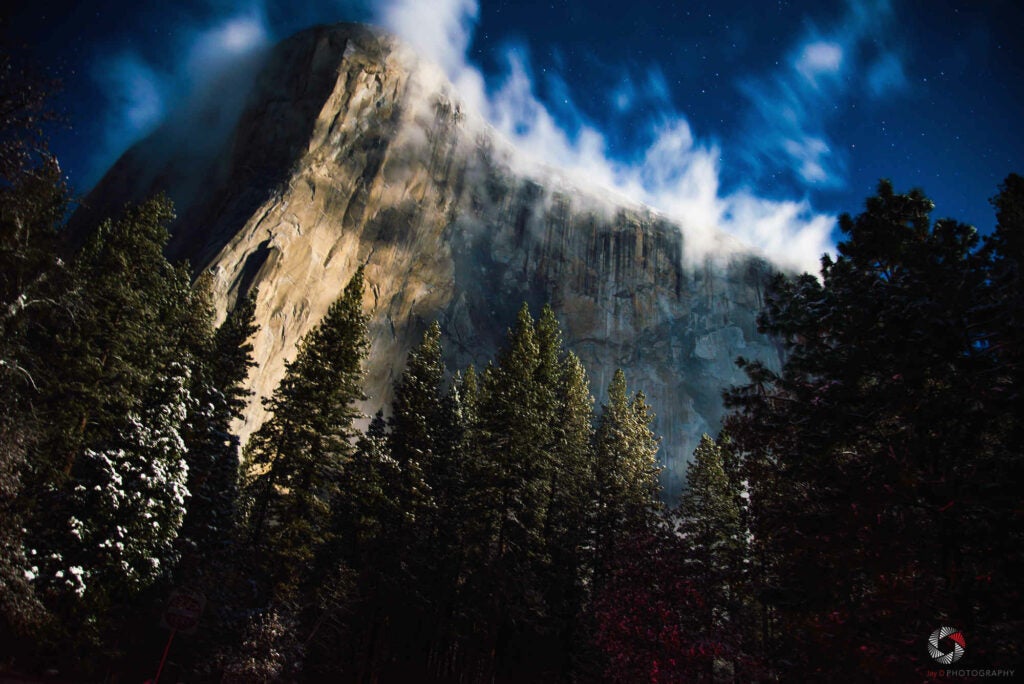 Moon Light dancing with Winter clouds on El Capitan..!
This shot does not justify the magnificence of El Capitan, Only the few who have witnessed it on winter night will fathom its beauty.
Shot is completely taken with moon lighting the valley. I really wish my tripod dint break that night. I had to just let the camera sit on the road side snow and hoped to get this shot captured.