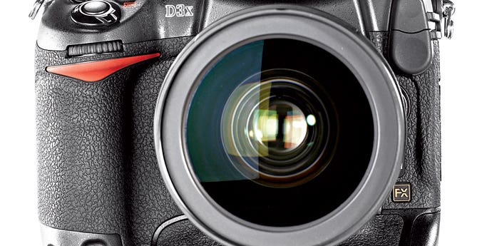 Nikon D3X: First Look