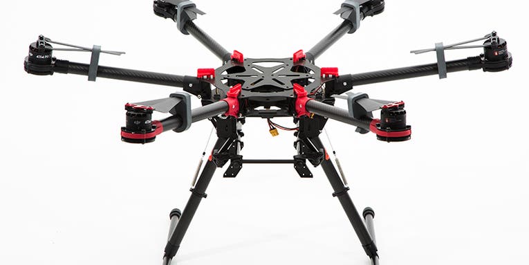 New Gear: DJI Spreading Wings S900 Drone New Gear: DJI Spreading Wings S900 Drone