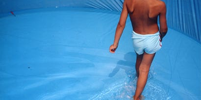 How I Shot This: Pool Boy How I Shot This: Pool Boy