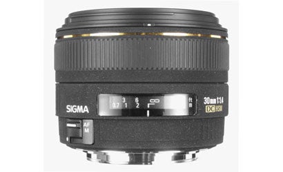 Lens-Test-Sigma-30mm-f-1.4-EX-DC-HSM-AF