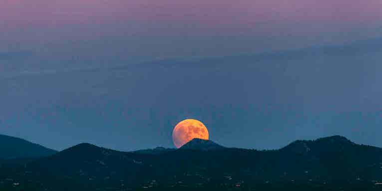 Show Your Stuff Gallery: #SuperBloodMoon